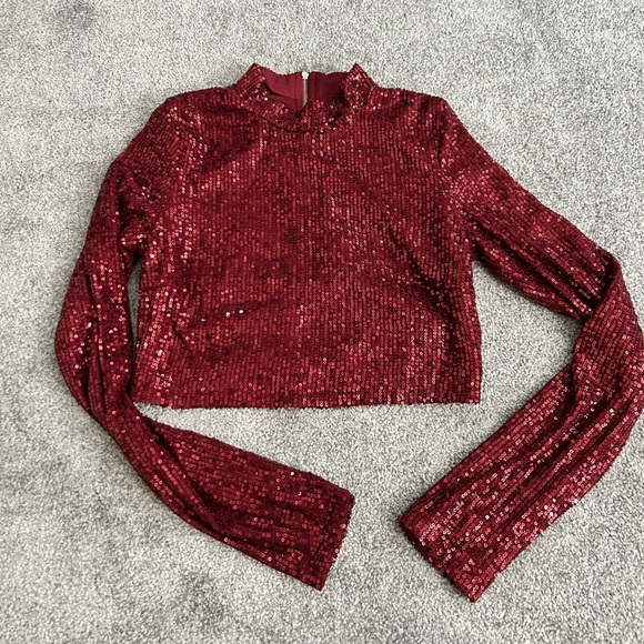 Lulu's Sparkling Red Sequin Crop Top - Picture 1 of 3
